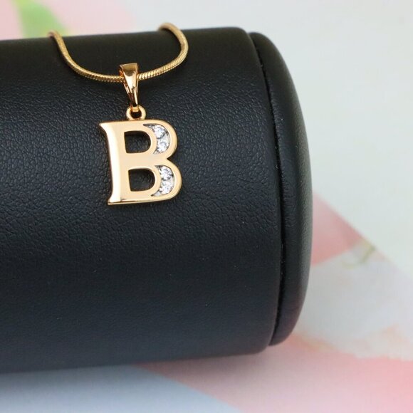"Rose Gold Letter B Pendant with Crystals – 18K Gold Plated Charm, XPPT1351 - Picture 6 of 13